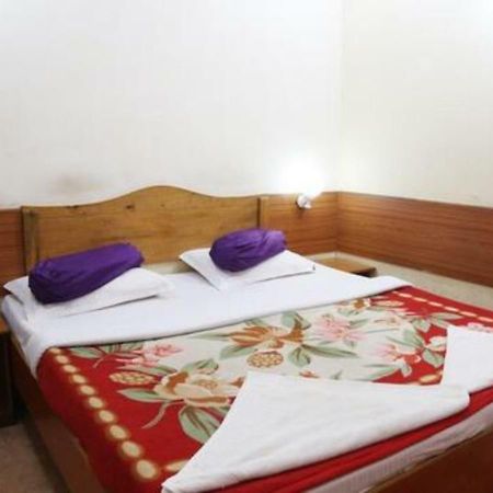 Hotel Brindavan Guwahati Ngoại thất bức ảnh