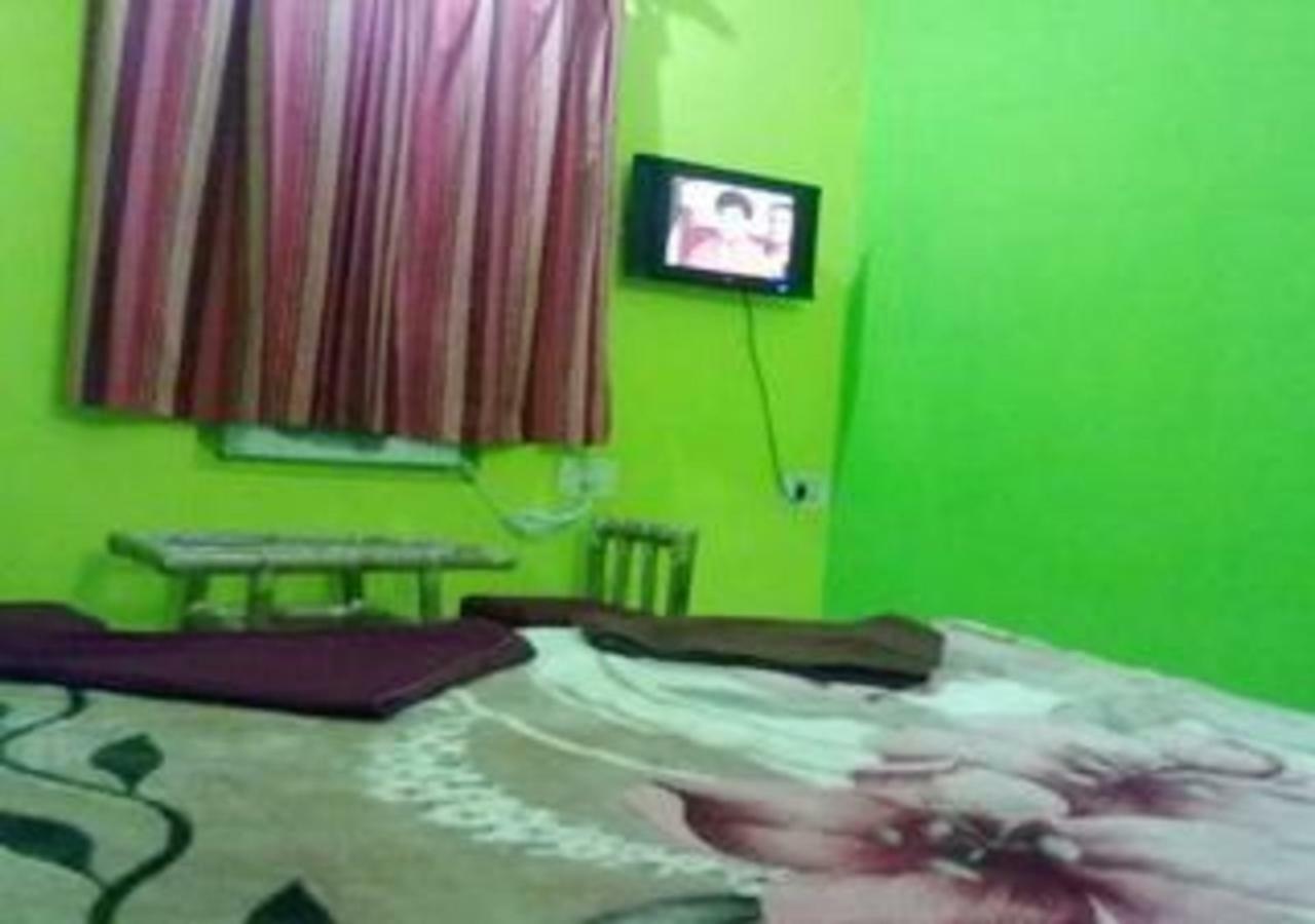 Hotel Brindavan Guwahati Ngoại thất bức ảnh
