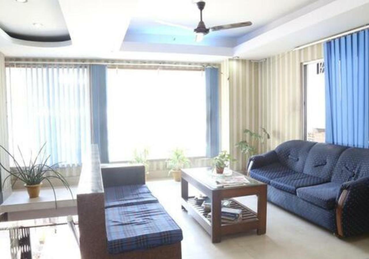 Hotel Brindavan Guwahati Ngoại thất bức ảnh